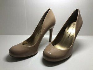 Jessica Simpson Beige Patent Leather Pumps Size 6 Heel Women